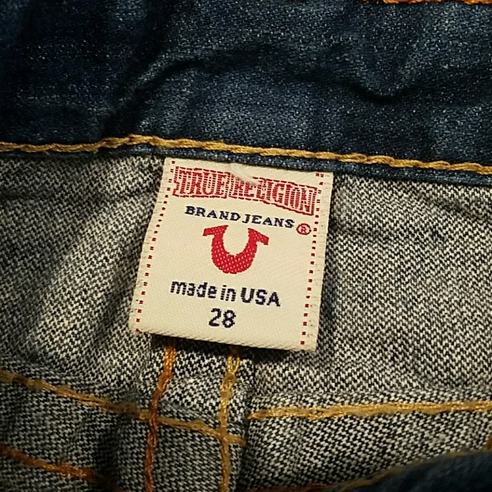 Shorts - Picture 4 of 4